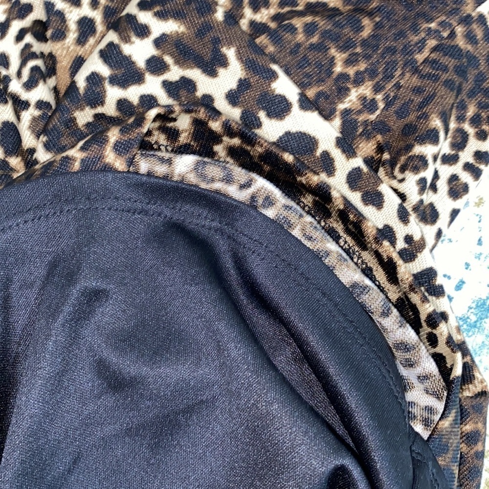 Carmen Marc Valvo leopard print bodycon dress size xsmall - Picture 4 of 9